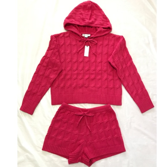 SATURDAY SUNDAY Cable Knit Sweater & Shorts Set - Picture 6 of 14